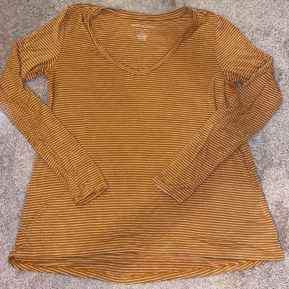 American Eagle long sleeve